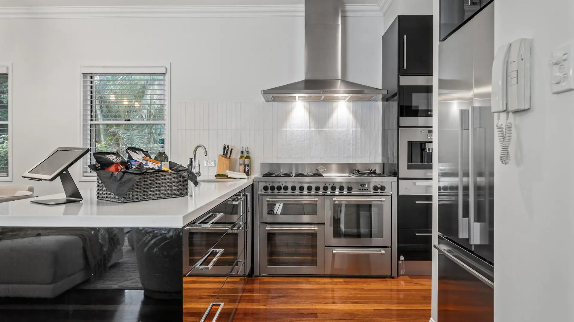 Maison Marie: Cinebar Getaway 4 Bedrooms 2.5 Baths Brisbane Ferienhaus